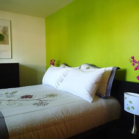 L'Eco-Logis Apartment Монреал Стая снимка