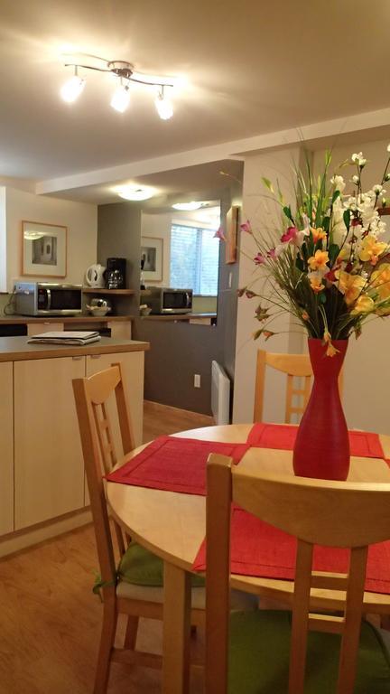 L'Eco-Logis Apartment Монреал Стая снимка