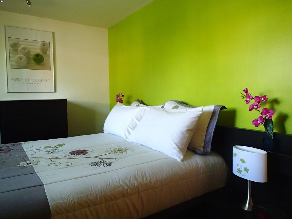 L'Eco-Logis Apartment Монреал Стая снимка