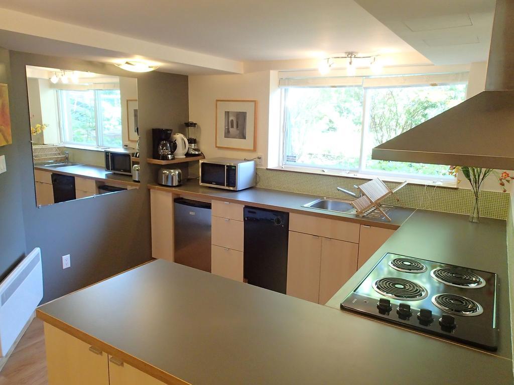 L'Eco-Logis Apartment Монреал Стая снимка