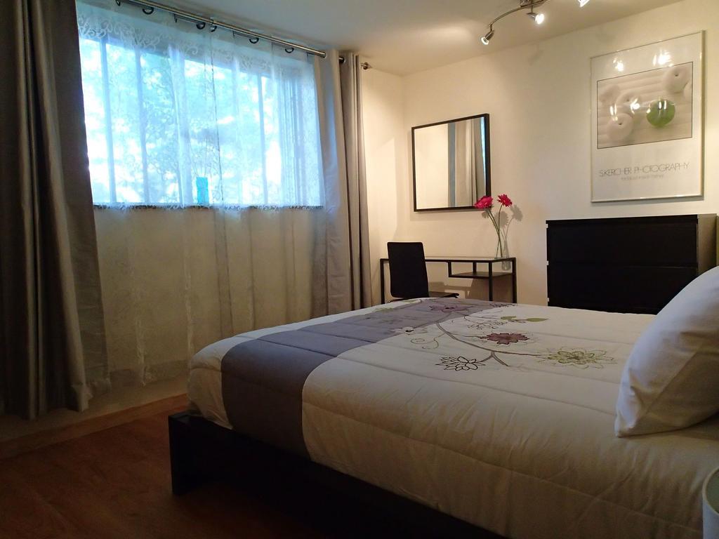 L'Eco-Logis Apartment Монреал Стая снимка